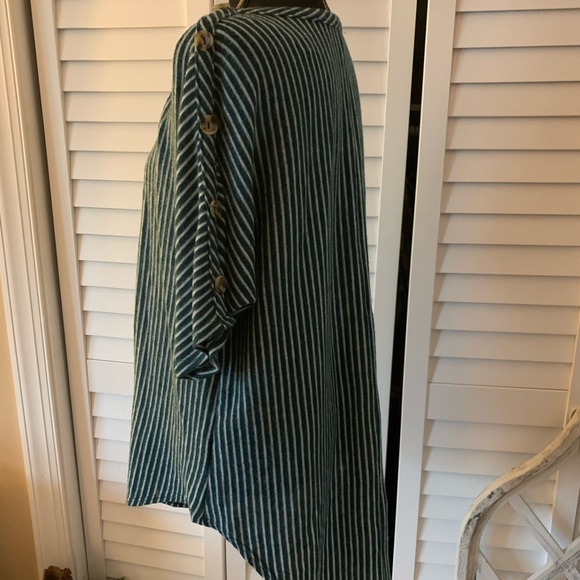 ❌SOLD❌ Kim & Cami Teal & White Stripe Womens Top 1X NWOT - Picture 6 of 15